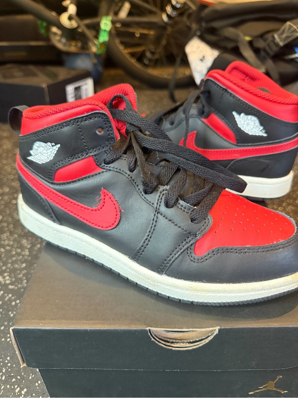 Jordan Kids High-Top Sneakers in Black and Red